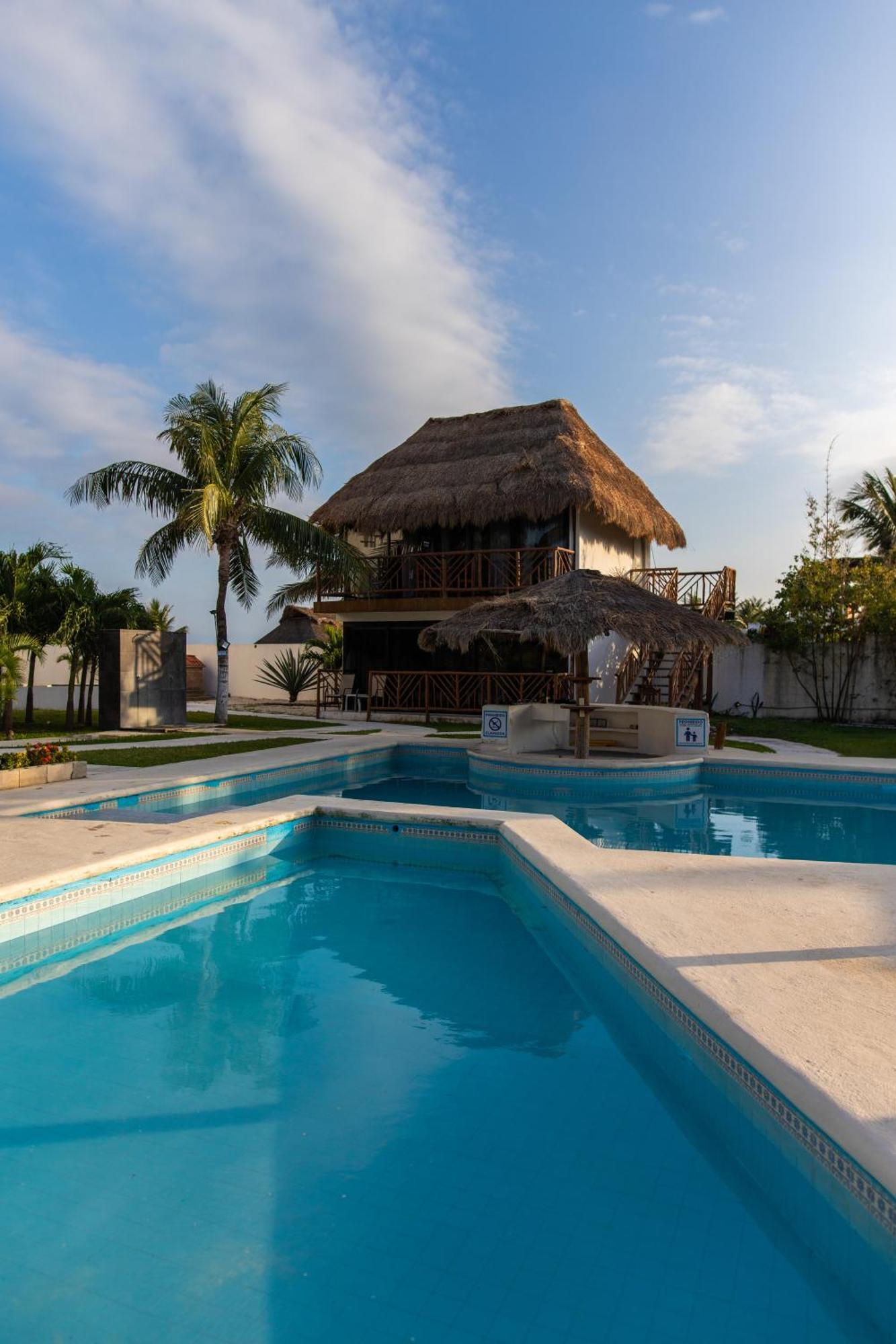 Kabanas & Beach Club Ojo De Agua Puerto Morelos Exterior foto